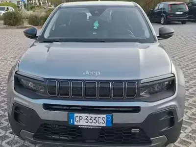 Usata Jeep Avenger Longitude 101 CV (74 kW) 2023 Grigio SUV