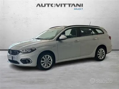 Usata Fiat Tipo Business 120 CV (88 kW) 2018 Grigio Station wagon