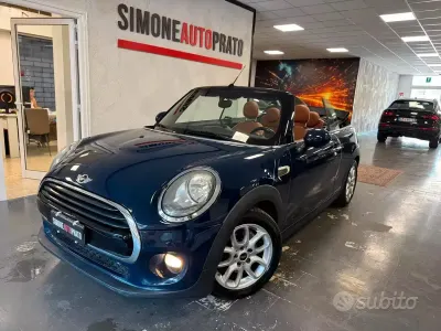 Usata Mini Cooper Cabriolet Hype 136 CV (100 kW) 2018 Blu/azzurro Cabrio