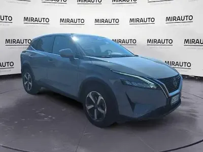 Usata Nissan Qashqai N-Connecta 140 CV (102 kW) 2023 Grigio SUV
