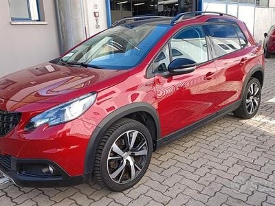 Usata Peugeot 2008 GT-line 110 CV (80 kW) 2017 Rosso SUV