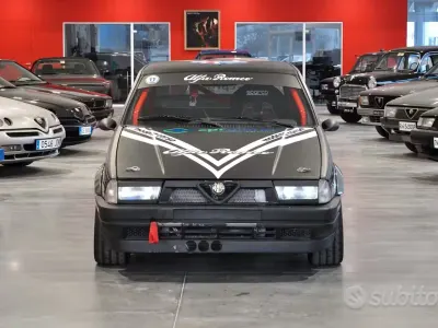Käytetty Alfa Romeo 75 148 HP (108 kW) 1989 Harmaa Sedan