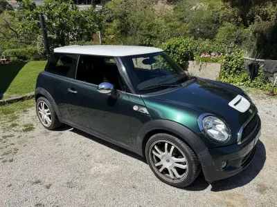 Usata Mini Cooper S Chili 174 CV (127 kW) 2006 Verde Utilitaria