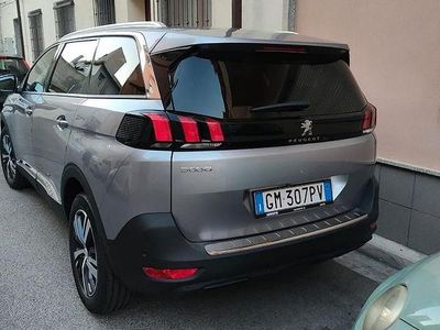 Usata Peugeot 5008 2023 Grigio Berlina
