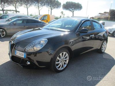 Usata Alfa Romeo Giulietta Exclusive 105 CV (77 kW) 2015 Nero Utilitaria