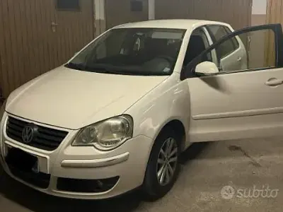 Usata VW Polo 80 CV (58 kW) 2009 Bianco Utilitaria