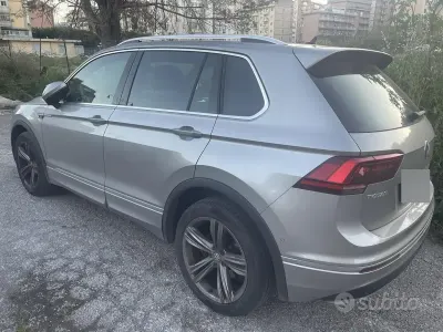 Usata VW Tiguan 240 CV (176 kW) 2019 Grigio SUV