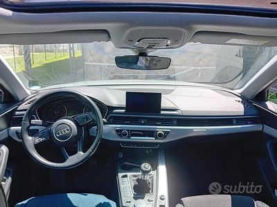Usata Audi A4 150 CV (110 kW) 2017 Grigio Station wagon