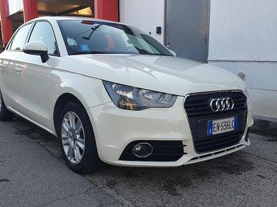 Usata Audi A1 90 CV (66 kW) 2012 Bianco Utilitaria