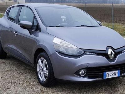 Usata Renault Clio IV 75 CV (55 kW) 2015 Grigio Berlina