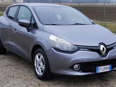 Usata Renault Clio IV 75 CV (55 kW) 2015 Grigio Berlina
