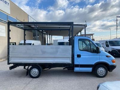 usata Iveco Daily 29 L 12 CASSONE FISSO