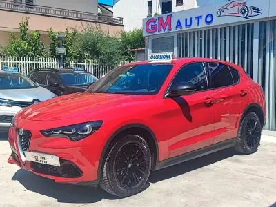 Usata Alfa Romeo Stelvio 160 CV (117 kW) 2023 Rosso SUV
