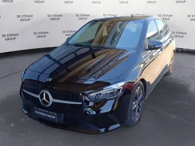 Usata Mercedes B180 Advanced 116 CV (85 kW) 2023 Nero Utilitaria