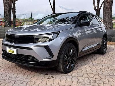 Usata Opel Grandland X GS Line 131 CV (96 kW) 2022 Grigio SUV