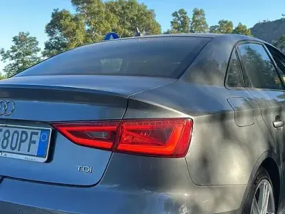 Usata Audi A3 Attraction 150 CV (110 kW) 2014 Grigio Berlina