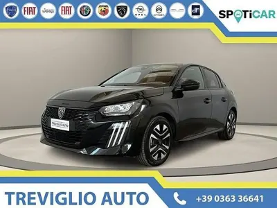 Usata Peugeot 208 Allure 101 CV (74 kW) 2025 Nero / metallizzato Utilitaria