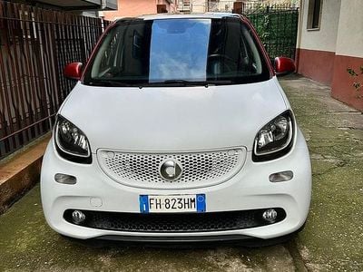 Begagnad Smart ForFour 90 HK (66 kW) 2016 Halvkombi