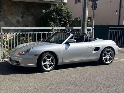 Usata Porsche Boxster 204 CV (150 kW) 1999 Argento Cabrio