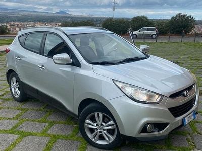 Gebraucht Hyundai ix35 115 PS (84 kW) 2011 Grau SUV