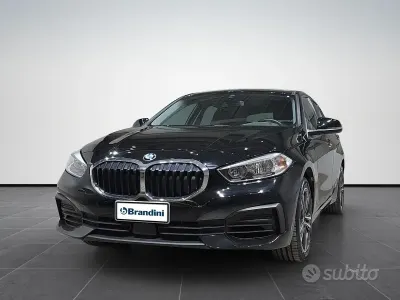 Usata BMW 116 Advantage 109 CV (80 kW) 2022 Nero Utilitaria