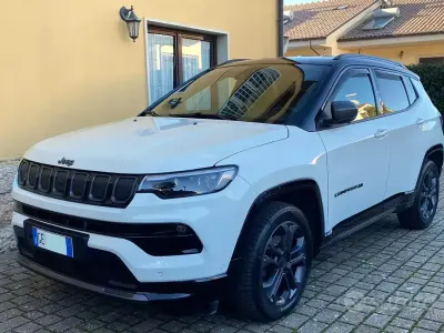 Usata Jeep Compass 131 CV (96 kW) 2021 Bianco SUV