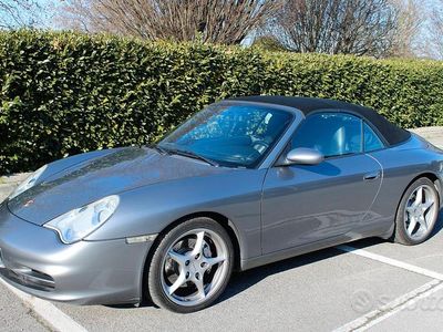 Usata Porsche 911 Carrera 4 Cabriolet 320 CV (235 kW) 2002 Grigio Cabrio