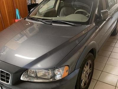 Usata Volvo XC70 185 CV (136 kW) 2006 Grigio Station wagon