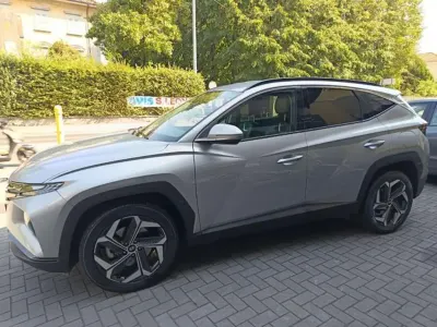 Usata Hyundai Tucson 230 CV (169 kW) 2023 Argento SUV