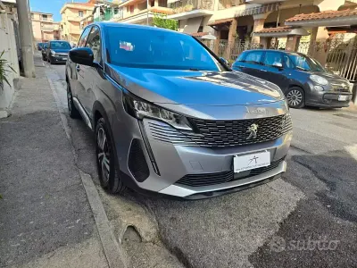 Usata Peugeot 3008 Allure 131 CV (96 kW) 2023 Grigio SUV