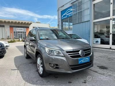 Usata VW Tiguan 170 CV (125 kW) 2008 Grigio SUV