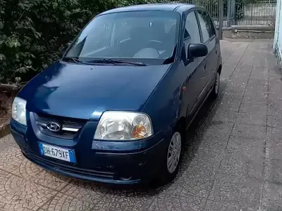 Usata Hyundai Atos 63 CV (46 kW) 2007 Bluazzurro Utilitaria