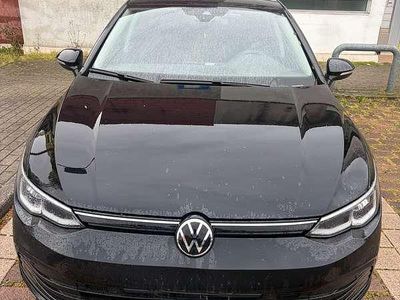 Occasion VW Golf VIII Life 150 ch (110 kW) 2022 Noir Berline