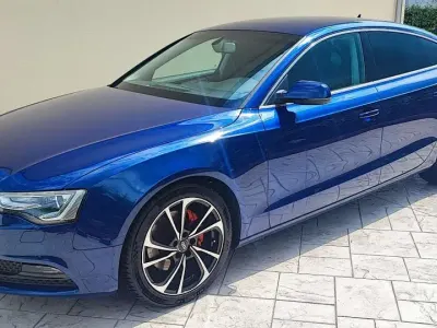 Usata Audi A5 Sportback Comfort 204 CV (150 kW) 2012 Blu Utilitaria