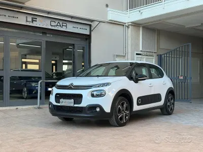 Begagnad Citroën C3 Feel 82 HK (60 kW) 2017 Vit Sedan