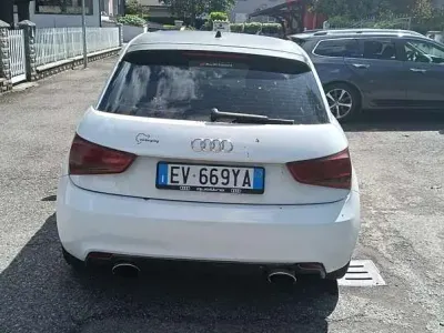 Usata Audi A1 Sportback Attraction 86 CV (63 kW) 2014 Utilitaria