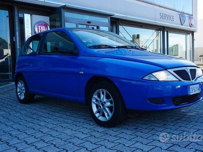Usata Lancia Ypsilon 2002 Utilitaria