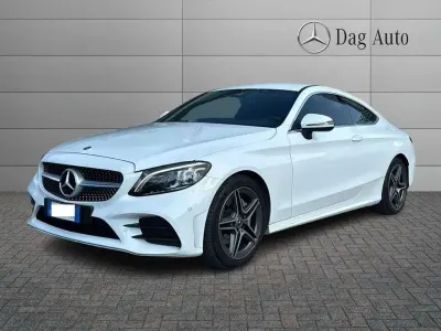 Usata Mercedes C200 Premium 160 CV (117 kW) 2019 Bianco Coupé