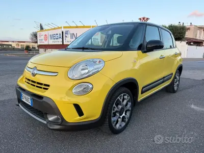 Usata Fiat 500L Trekking 105 CV (77 kW) 2014 Giallo Monovolume
