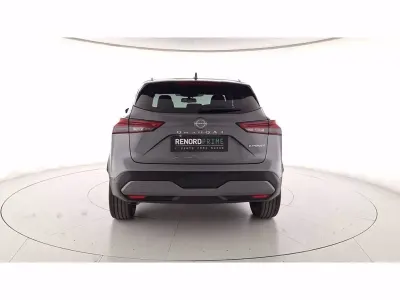 Usata Nissan Qashqai Tekna 158 CV (116 kW) 2023 Grigio chiaro SUV