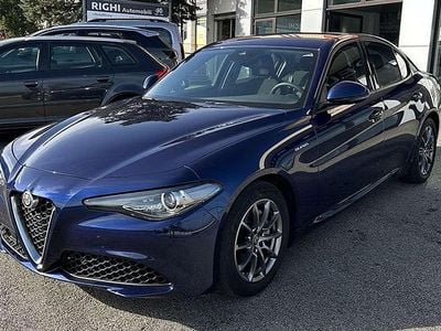 Usata Alfa Romeo Giulia Super 160 CV (117 kW) 2021 Blu Berlina