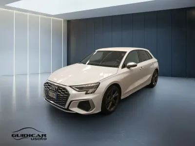 Usata Audi A3 Sportback Design 310 CV (228 kW) 2024 Bianco Utilitaria