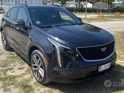 Usata Cadillac XT4 174 CV (127 kW) 2022 SUV