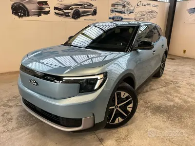 Nieuw Ford Explorer Standard Range 125 kW (170 PK) 2026 Blauw SUV