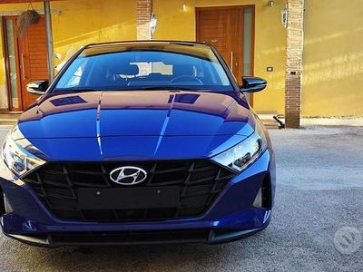 Usata Hyundai i20 84 CV (61 kW) 2022 Blu Berlina