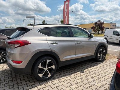 Grigio Usata 2018 Hyundai Tucson Edition SUV | 15.900 € (Buon prezzo)