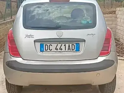 Usata Lancia Ypsilon