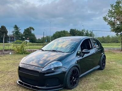 Usata Fiat Punto 260 CV (191 kW) 2007 Nero Utilitaria