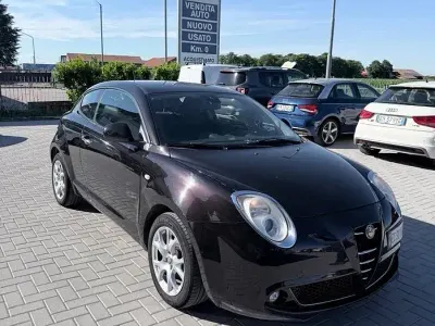 Usata Alfa Romeo MiTo Progression 77 CV (56 kW) 2011 Nero Utilitaria