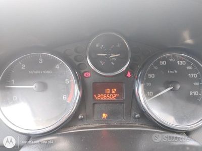 Nero Usata 2008 Peugeot 207 CC Cabrio | 2000 €